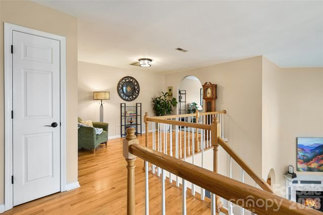 94 Squirrel Trail, Hendersonville, NC 28791