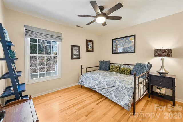 94 Squirrel Trail, Hendersonville, NC 28791