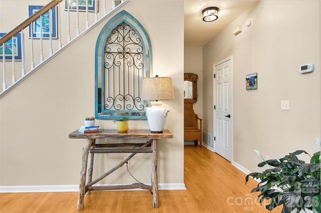 94 Squirrel Trail, Hendersonville, NC 28791