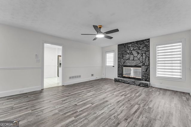 4304 Ruth Lane, Powder Springs, GA 30127