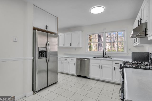 4304 Ruth Lane, Powder Springs, GA 30127