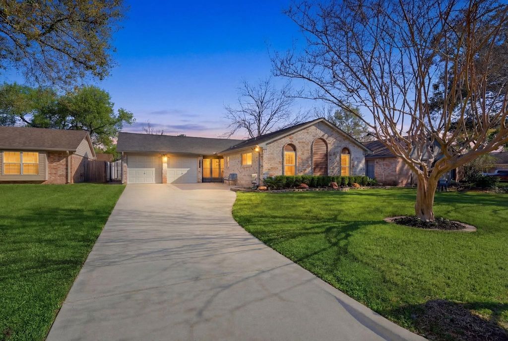 9626 Colleen Road, Houston, TX 77080