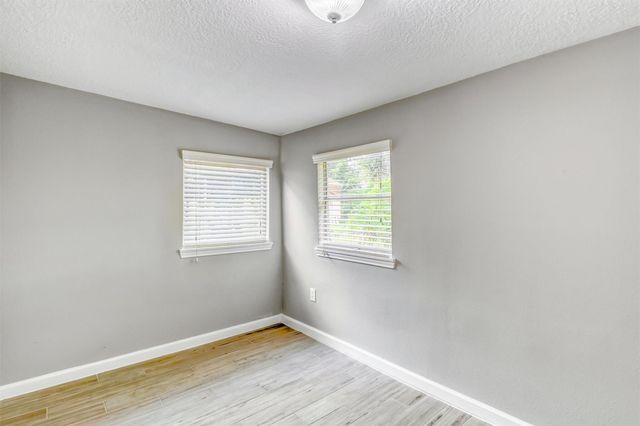 120 Volney Street, South Houston, TX 77587