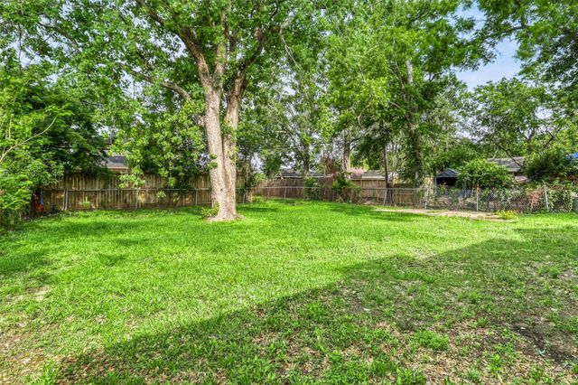 120 Volney Street, South Houston, TX 77587