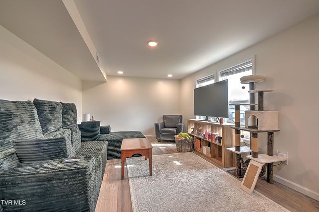 127 Patrick Lane, Gray, TN 37615