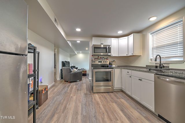 127 Patrick Lane, Gray, TN 37615