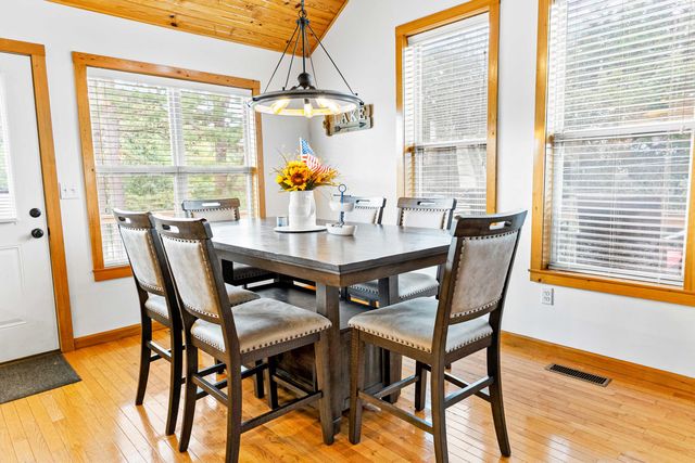 1824 Bridge Hollow Road, Somerset, KY 42503