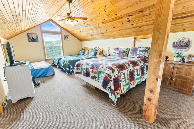 1824 Bridge Hollow Road, Somerset, KY 42503