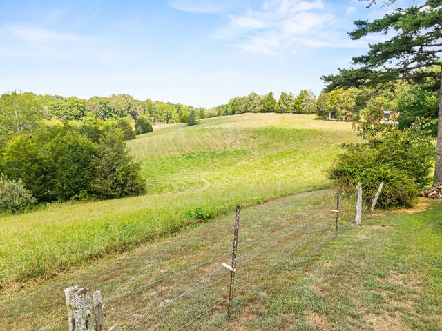 1824 Bridge Hollow Road, Somerset, KY 42503