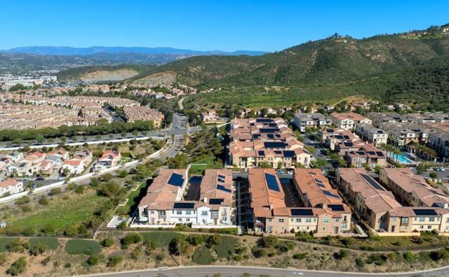 815 Blackstone Dr, San Marcos, CA 92078