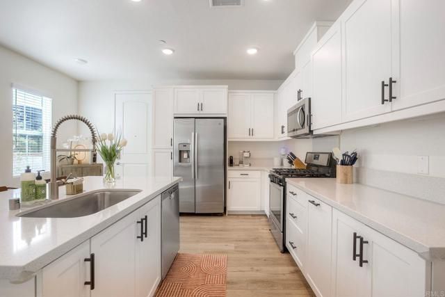 815 Blackstone Dr, San Marcos, CA 92078