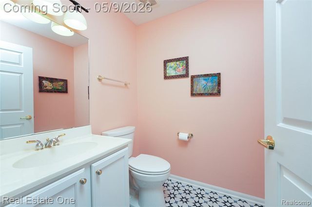 2243 Willow Tree Drive, Brighton, MI 48116