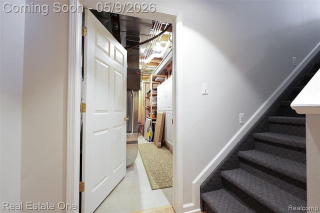 2243 Willow Tree Drive, Brighton, MI 48116