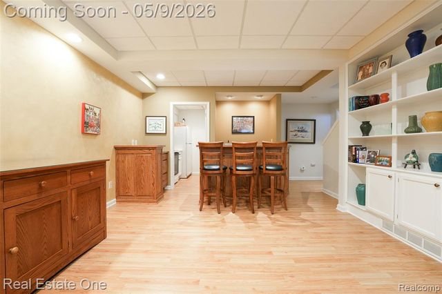 2243 Willow Tree Drive, Brighton, MI 48116