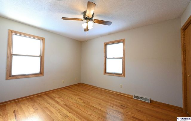 207 S William Avenue, Fremont, NE 68025