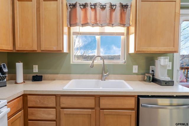 1530 Morgan Drive, Nebraska City, NE 68410