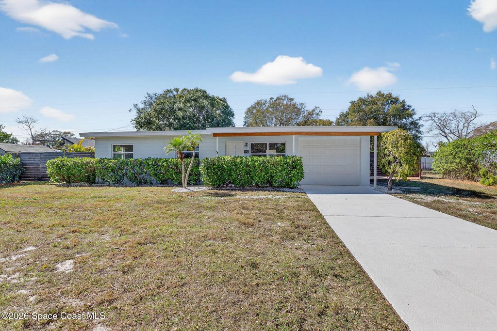 1932 Cedarwood Drive, Melbourne, FL 32935