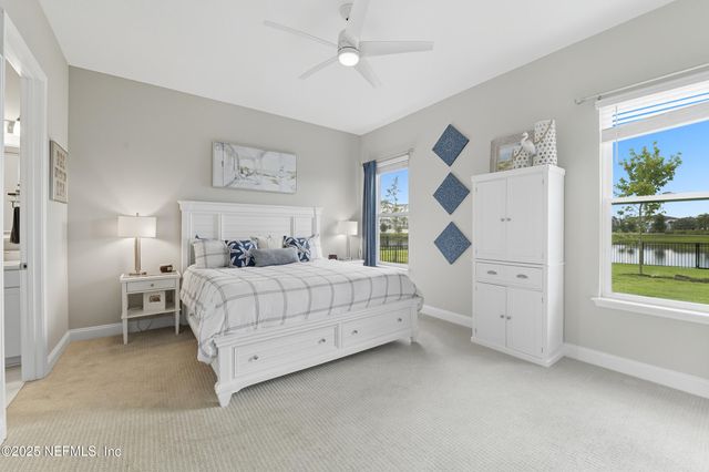 433 RUM RUNNER Way, St. Johns, FL 32259