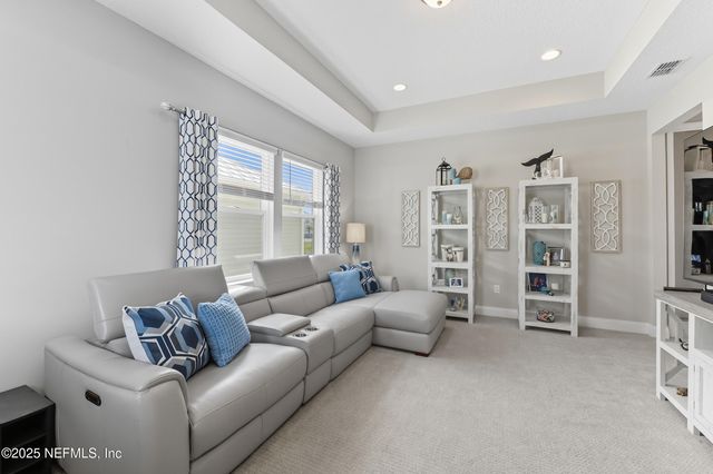 433 RUM RUNNER Way, St. Johns, FL 32259