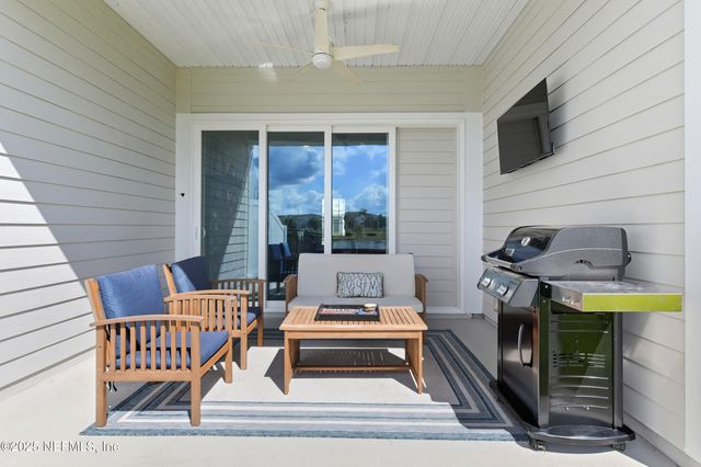 433 RUM RUNNER Way, St. Johns, FL 32259