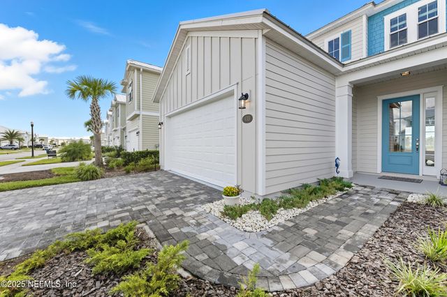 433 RUM RUNNER Way, St. Johns, FL 32259