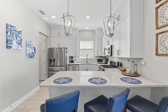 433 RUM RUNNER Way, St. Johns, FL 32259