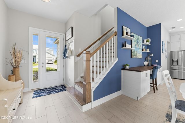 433 RUM RUNNER Way, St. Johns, FL 32259