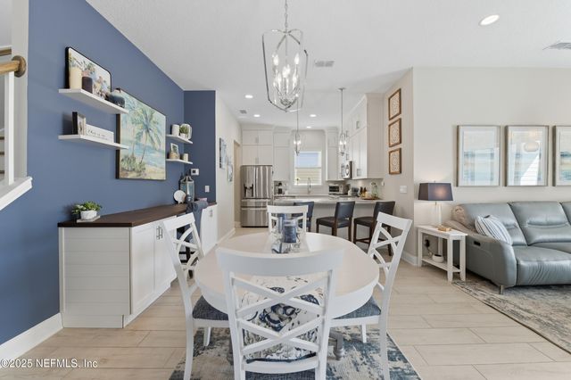 433 RUM RUNNER Way, St. Johns, FL 32259