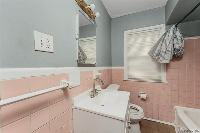 18565 Vaughan Street, Detroit, MI 48219