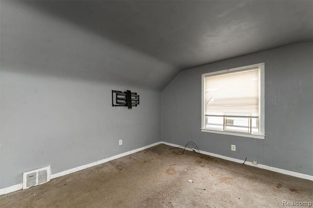 18565 Vaughan Street, Detroit, MI 48219