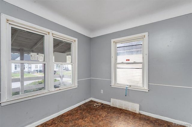 18565 Vaughan Street, Detroit, MI 48219