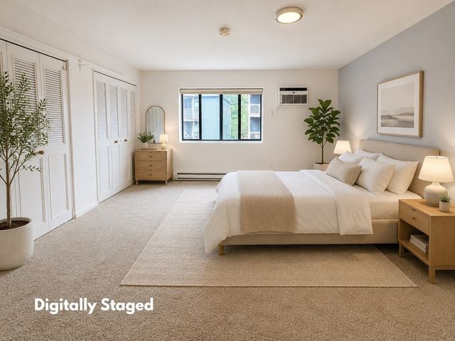 10 Roberts 32, Somerville, MA 02145