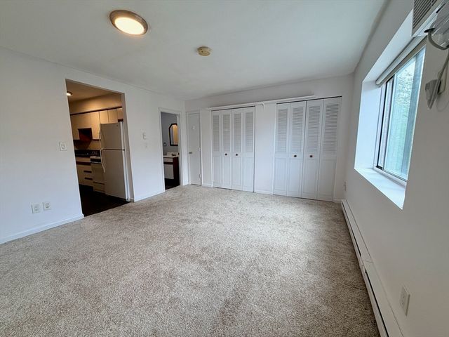 10 Roberts 32, Somerville, MA 02145