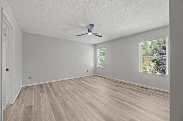 1643 Westwood Drive, Lewis Center, OH 43035