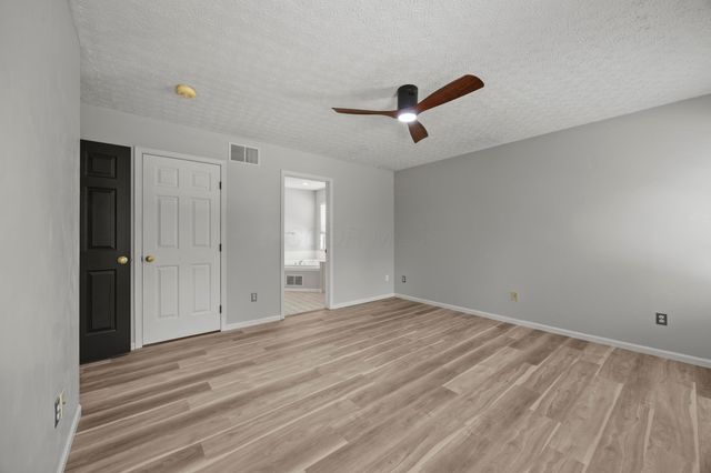 1643 Westwood Drive, Lewis Center, OH 43035
