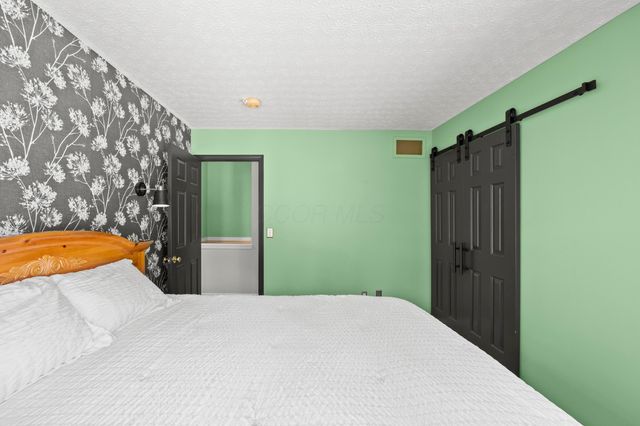 1643 Westwood Drive, Lewis Center, OH 43035