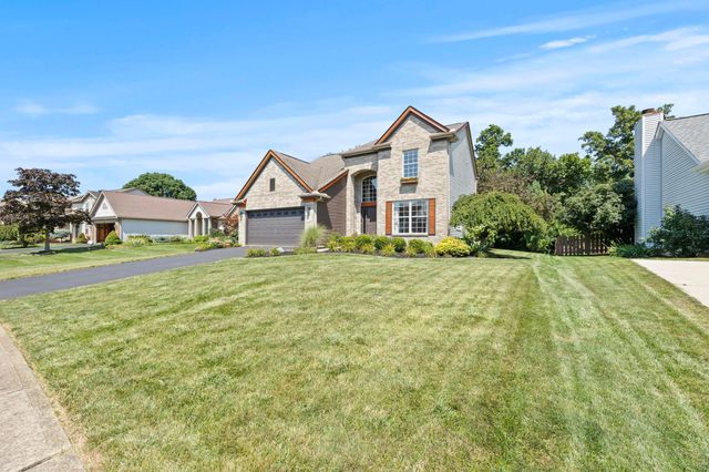 1643 Westwood Drive, Lewis Center, OH 43035