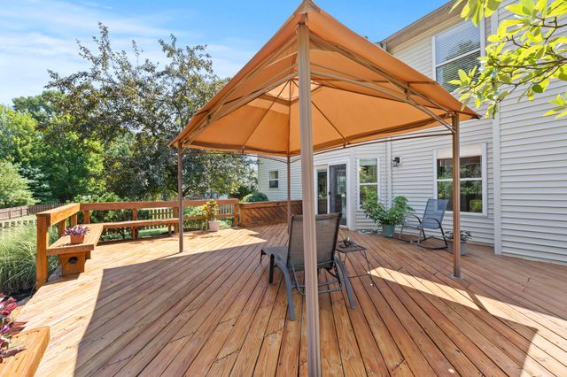 1643 Westwood Drive, Lewis Center, OH 43035