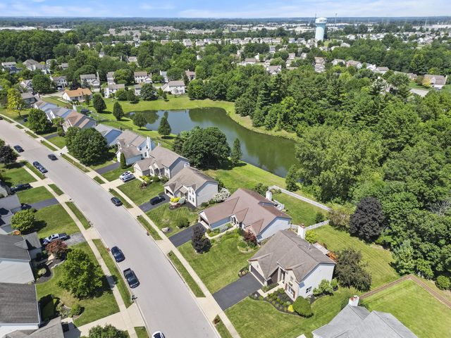 1643 Westwood Drive, Lewis Center, OH 43035