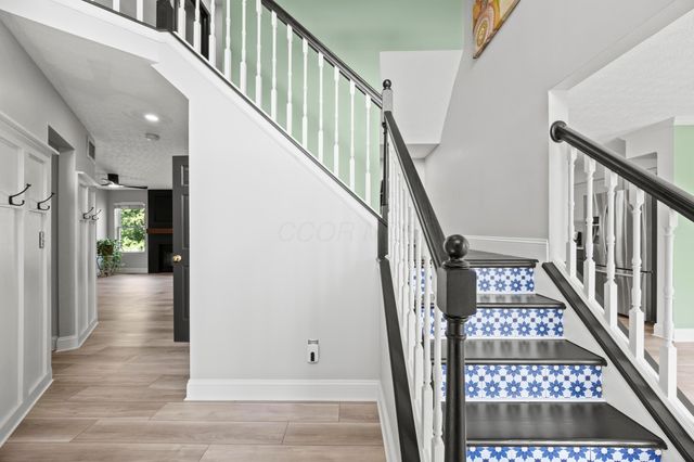 1643 Westwood Drive, Lewis Center, OH 43035