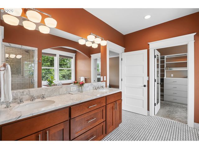 829 Se UMATILLA St, Portland, OR 97202