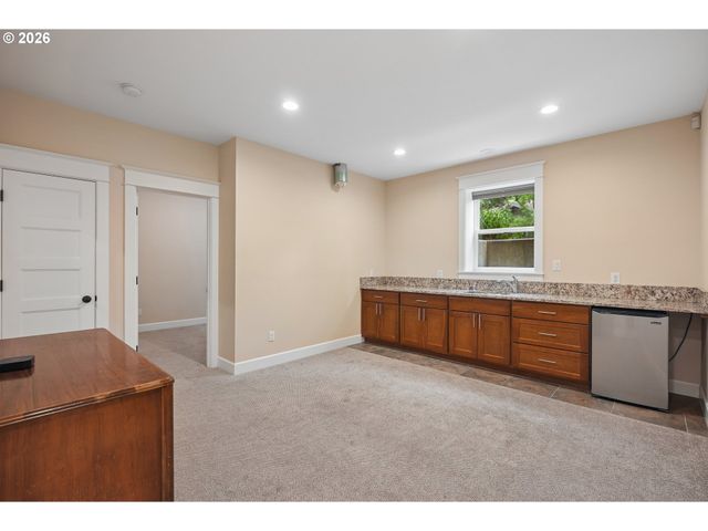 829 Se UMATILLA St, Portland, OR 97202