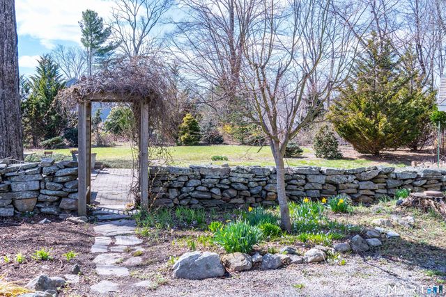 3 North Road, Windham, CT 06280