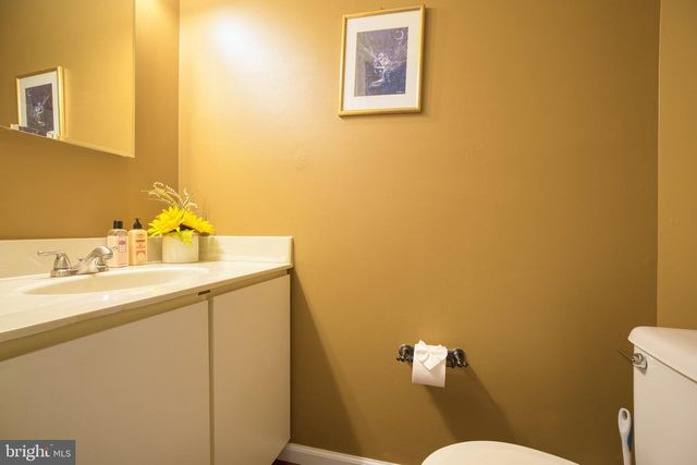 32 LOVETT CT, Lutherville Timonium, MD 21093