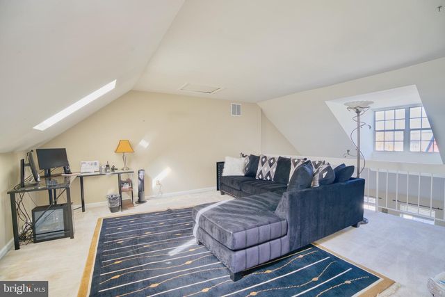 32 LOVETT CT, Lutherville Timonium, MD 21093
