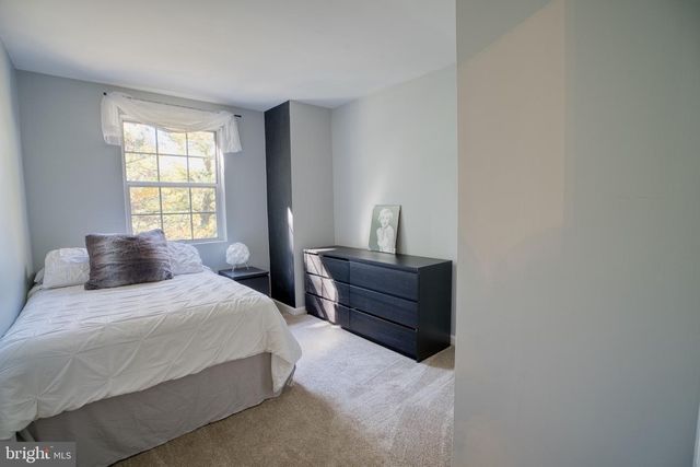 32 LOVETT CT, Lutherville Timonium, MD 21093