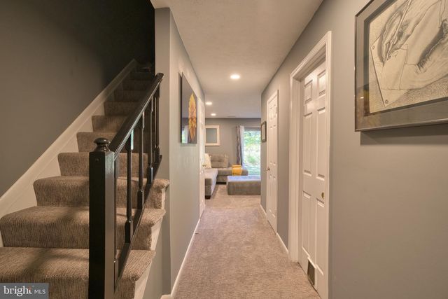 32 LOVETT CT, Lutherville Timonium, MD 21093