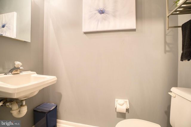 32 LOVETT CT, Lutherville Timonium, MD 21093