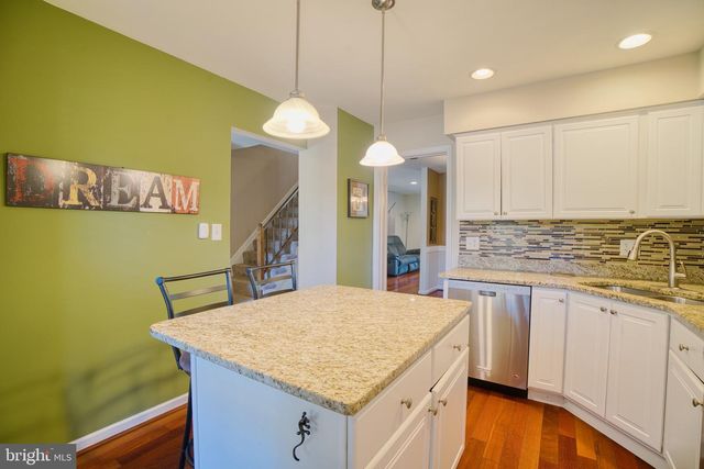 32 LOVETT CT, Lutherville Timonium, MD 21093