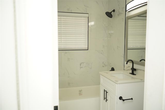 2516 Isabella Street, Houston, TX 77004